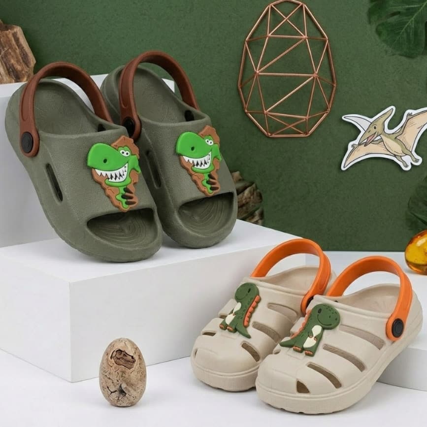 Kit Sandália Infantil Menino Dinossauro + Chinelo Slide Leve e Macio