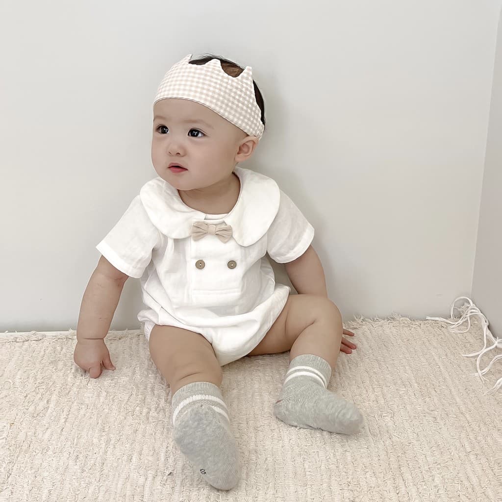 2026 Macacão infantil de verão estilo ins bebê estilo britânico macacão para passeio de bebê