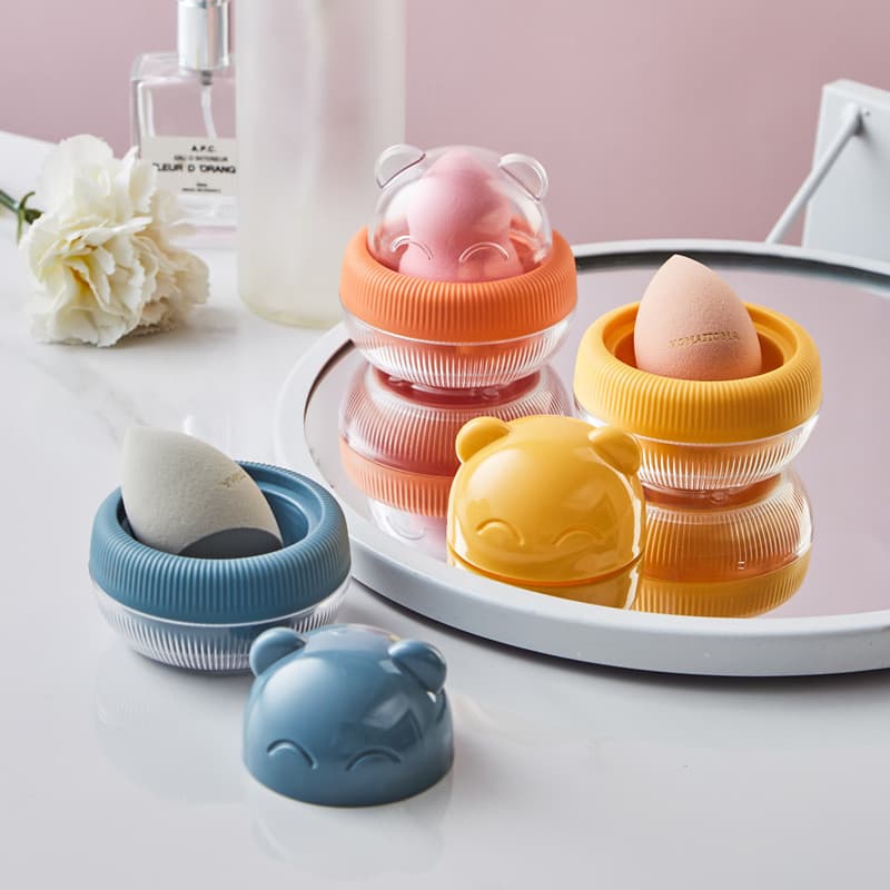 [Estoque pronto] Little Bear Beauty Egg Caixa de armazenamento à prova de poeira portátil esponja ovo desenho animado ma