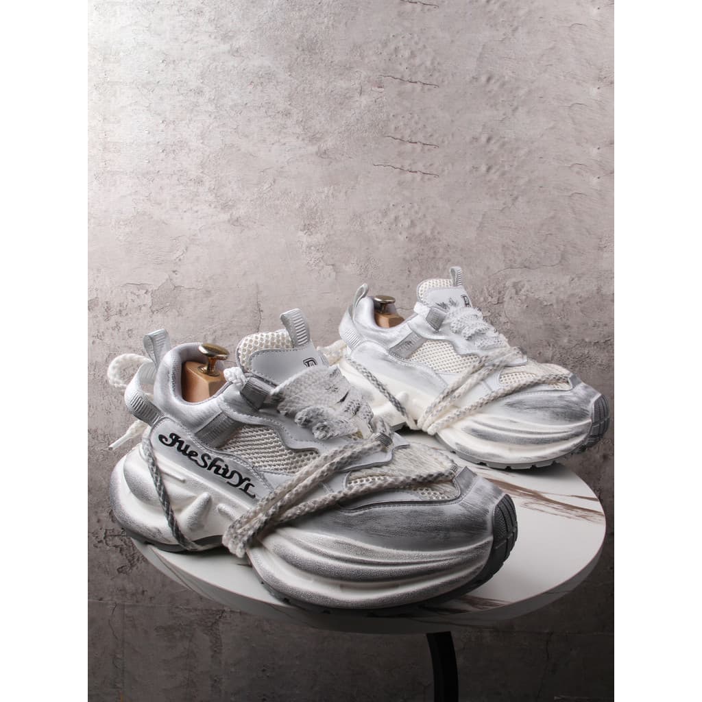 Papai sapatos masculinos High-End aumento interno sapatos brancos masculinos britânicos tênis casuais de sola grossa All