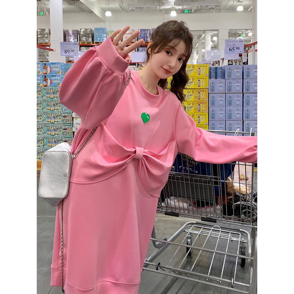 Rosa doce idade-reduzindo arco moletom vestido feminino comprimento médio 2026 primavera novo estilo solto Design vestid