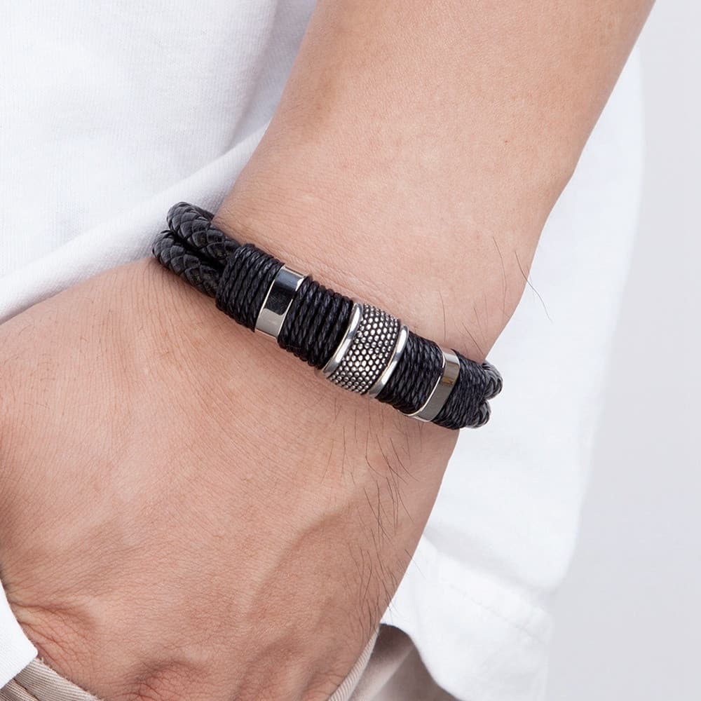 Pulseira Masculina de Design Duplo em Couro Trençado e Aço Inoxidável Clássico