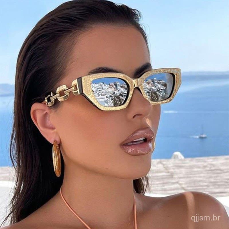 Óculos de Sol Vintage Cat Eye para Mulheres Novos ​     Pequeno, com corrente metálica, elegante, moderno, estiloso, pre