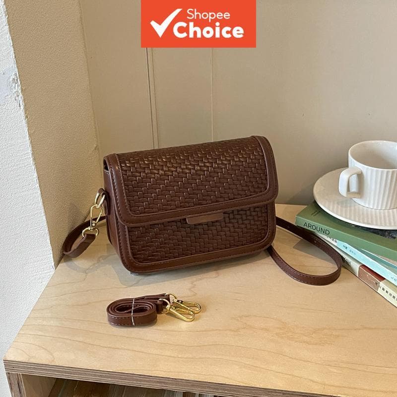 Bolsa tiracolo de ombro único de alta demanda, casual e de nicho, bolsa de mão moderna em formato quadrada, bolsa