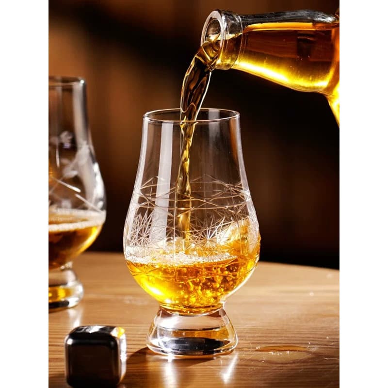 Bar Shop Vidro de degustação de uísque de malte único Vidro de cristal sem chumbo Esculpido à mão Vidro de degustação Co