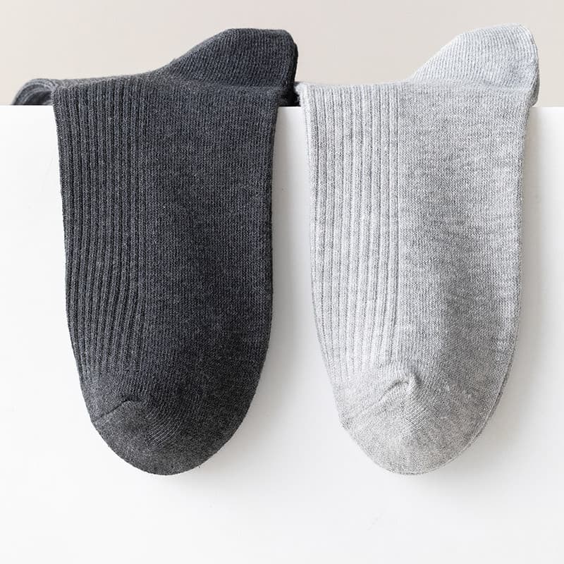 Sapatos de couro preto meias masculinas Mid-Tube meias verão negócios branco meias masculinas puro algodão primavera out