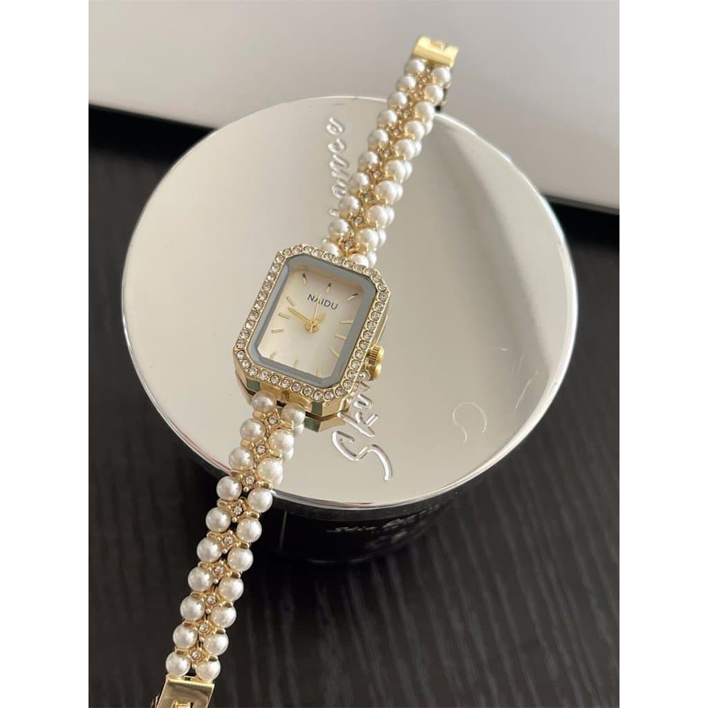relogio feminino pequeno relogio feminino pequeno delicado Xiaoxiang estilo pérola corrente relógio feminino nicho Desig
