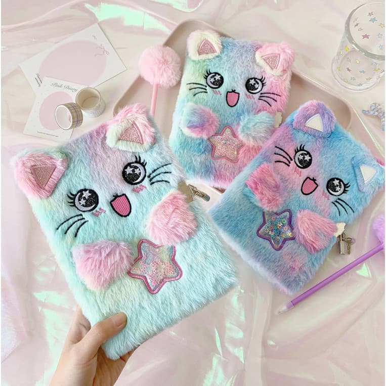 Caderno fofo em formato de gato de pelúcia, com fechadura, estrelas de cores vibrantes e capa de pelúcia com efeito tie-