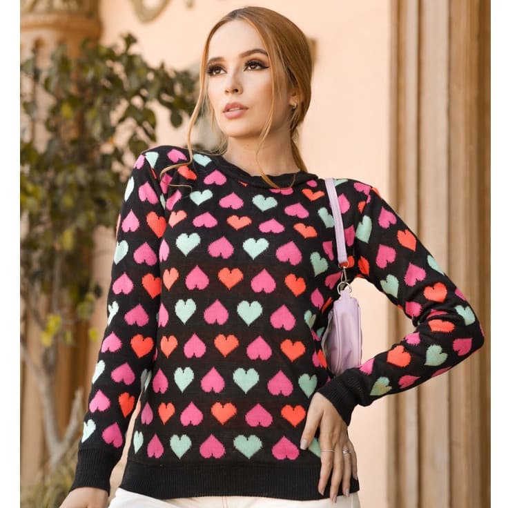 Blusa de frio inverno  multicolorida estampa de coracoes
