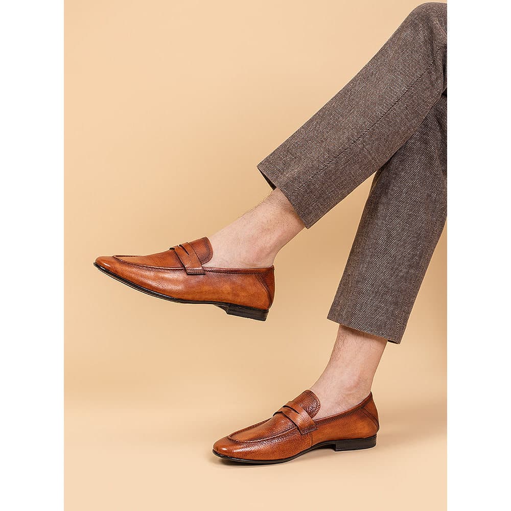 Couro genuíno moda mocassins masculino Cover-Foot Retro negócios All-Match sapatos de couro casuais na moda deslizamento