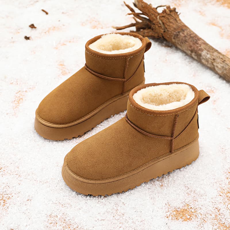 Pisando na merda sentir botas de neve de sola grossa mulheres inverno 2026 lã de venda quente Extra grosso mulheres gráv