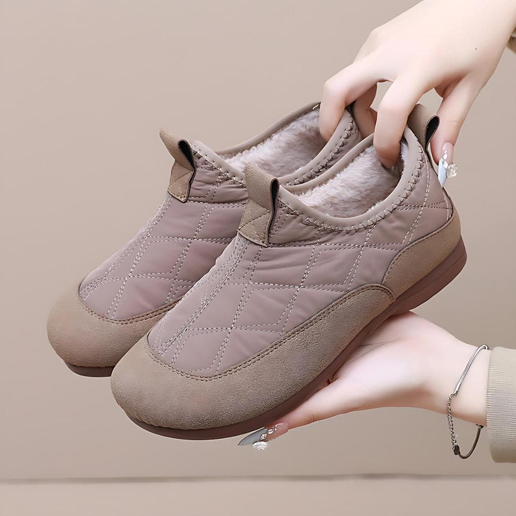 Novo velho pequim inverno feminino ervilhas de sola macia sapatos de algodão velo-velo sapatos quentes casuais confortáv