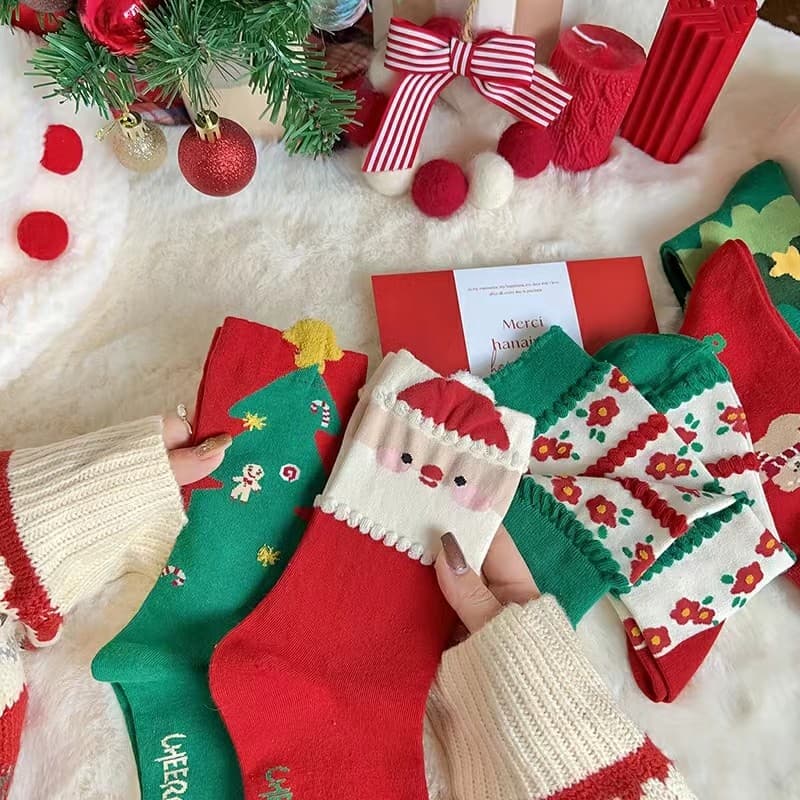 Natal meias vermelhas femininas bonito ins ano novo meias Benming ano penteado algodão meio tubo meias outono inverno gr