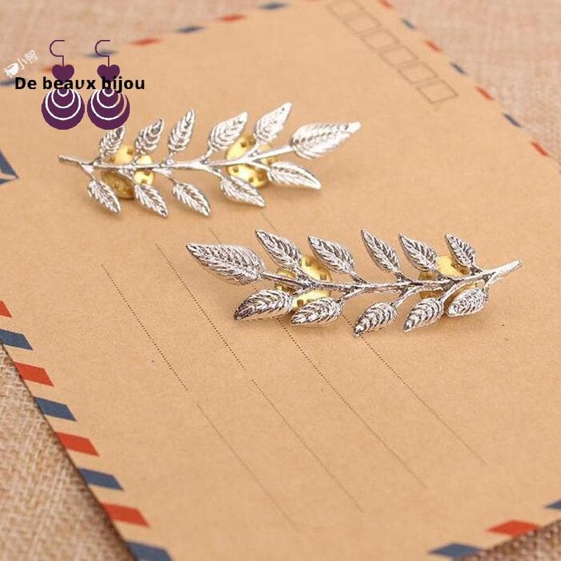 Bom 1 Par De Broches Delicados De Folhas De Árvore , Camisas Jeans , Ternos De Lapela , Broche Retrô Bem