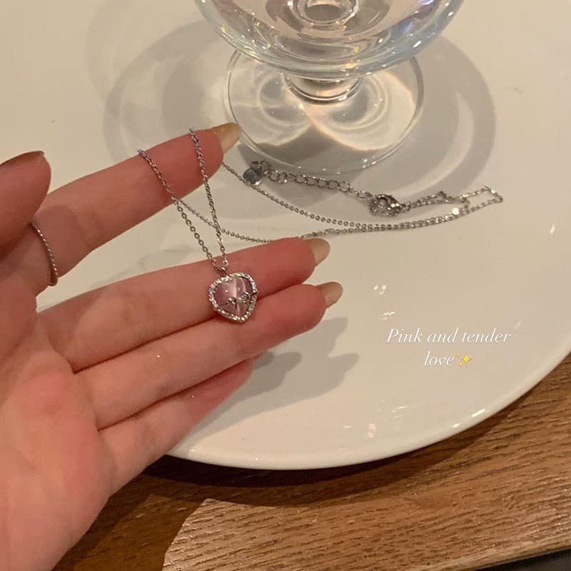 [Chá de pêssego] Doce legal simples rosa amor colar meninas luz luxo High-End Design nicho clavícula corrente