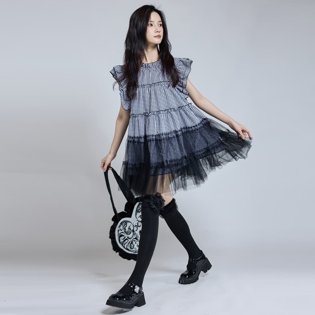Olhos grandes [Roupas femininas estilo Yamamoto] Vestido de manga curta - [Tom de cavalo fantasma] Design manga pétala t