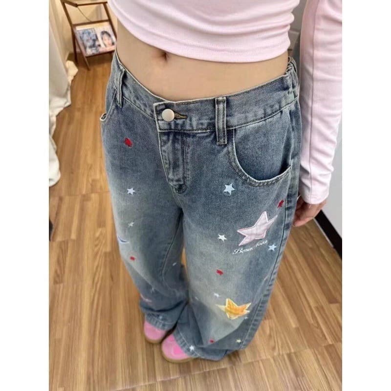 Calças Jeans Femininas com Patches Bordados de Estrela, Estilo Casual Solto e Reto, Moda Urbana 2026