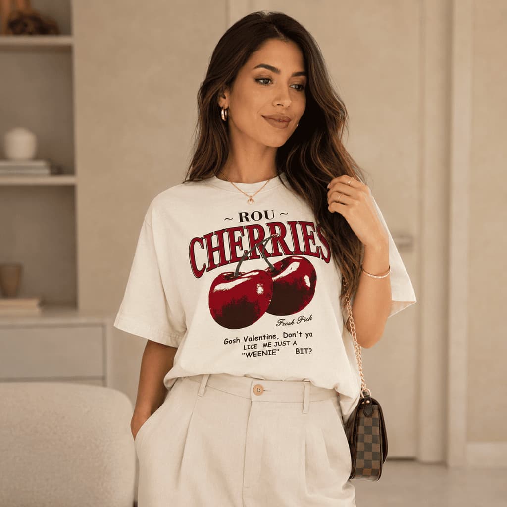 Camiseta Feminina Estilosa Estampada Cherries - Algodão Premium
