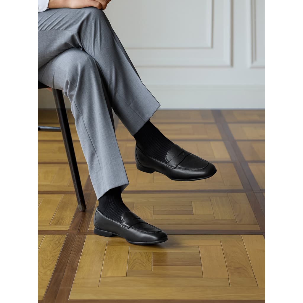 ThomWills Sapatos masculinos mocassins Pence Slip-On couro macio negócios sapatos casuais de couro masculino ervilhas sa