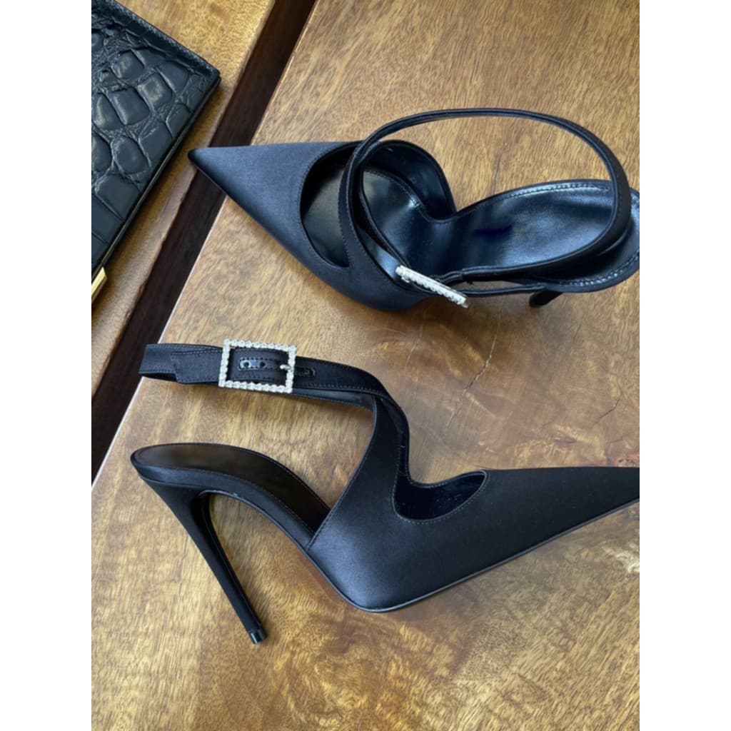 Sandálias femininas 2025 verão novo estilo preto salto alto feminino Stiletto Toe fivela cinta high-End sandálias femini