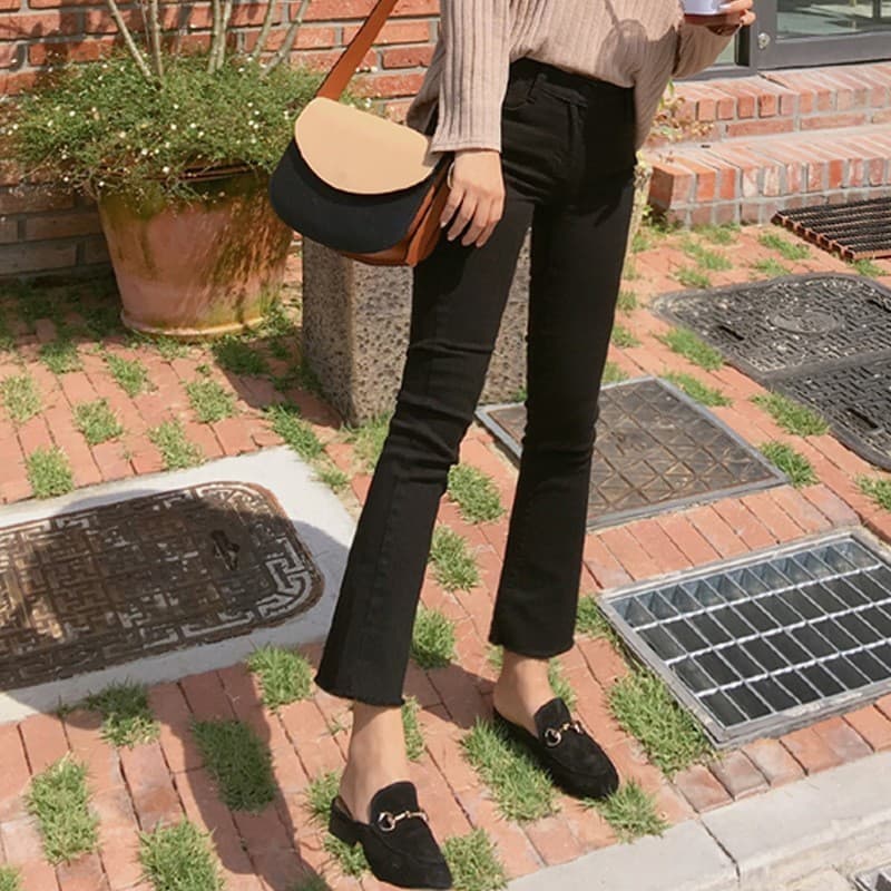 Preto desgastado Jeans feminino 2025 primavera novo estilo cintura alta elástico mais magro olhar desgastado calças curt