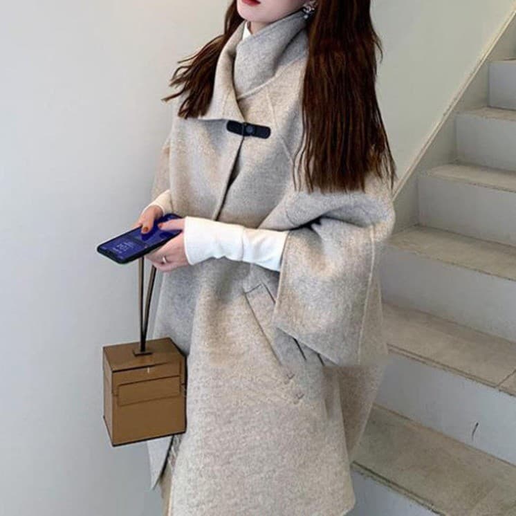 Comércio exterior roupas femininas 2024 outono inverno novo estilo japonês estilo coreano solto topo Casual meados de co