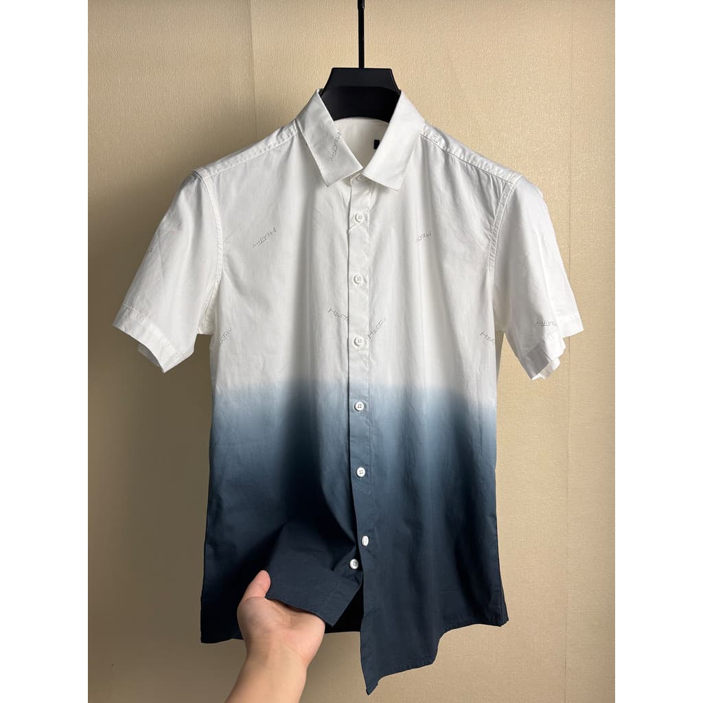 Etiqueta de corte de uma linha, 100 algodão leve cor gradiente moda Casual All-Match verão camisa masculina de manga cur