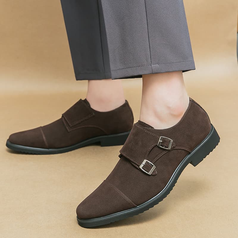 Fosco na moda versão coreana apontou Toe sapatos de couro britânico Casual sapatos masculinos fivela de escritório sapat