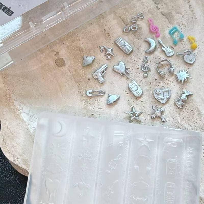 TB-Prego Retro Música Doce Legal Punk 3D Silicone Molde De Unhas Sereia Cauda Concha Modelos Para Jóias Artesanato Trans