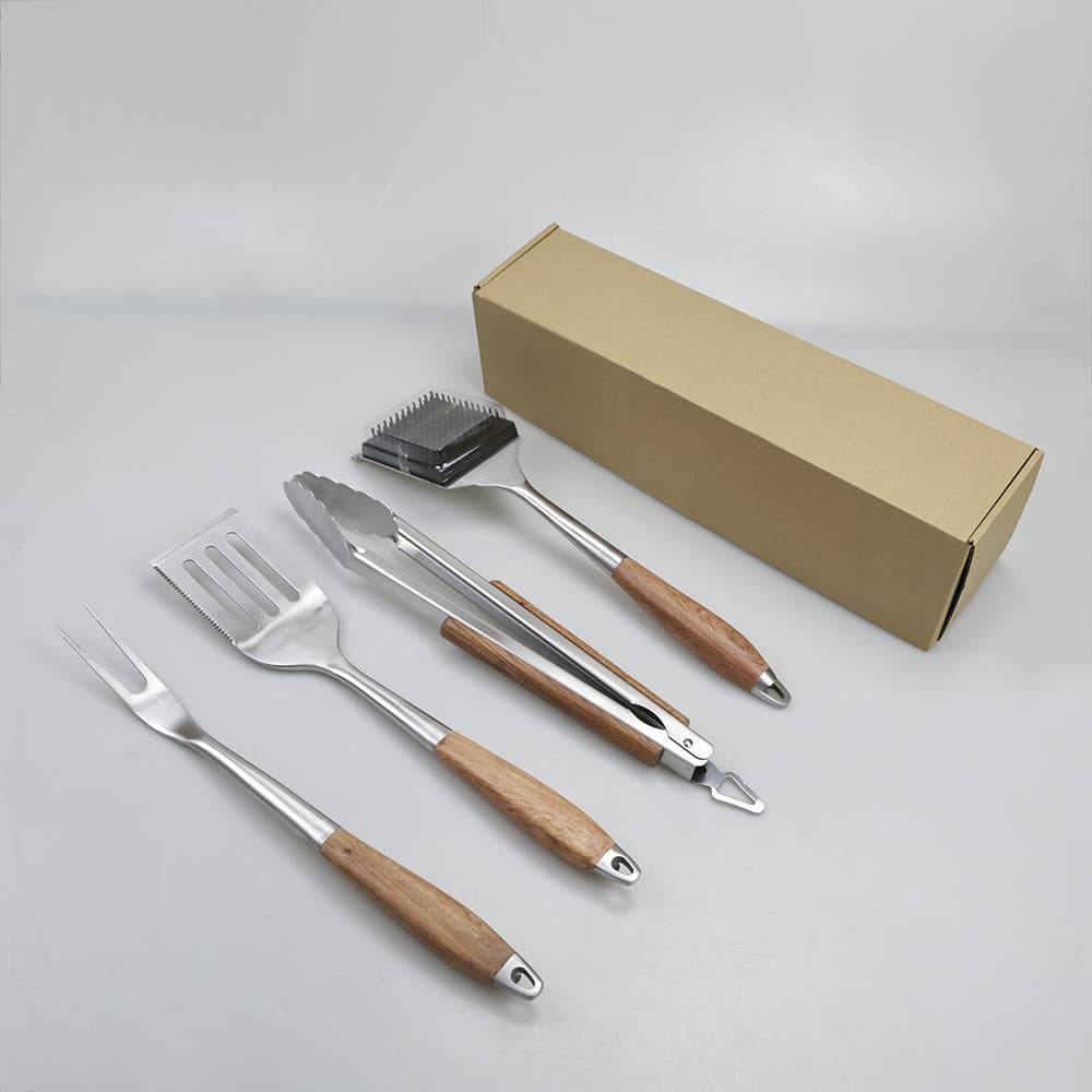 Conjunto de ferramentas para churrasco ao ar livre, grelha de aço inoxidável, conjunto de quatro peças, cabo de madeira,
