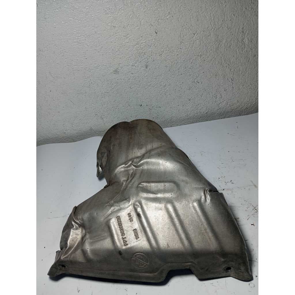 Defletor Protetor Calor Coletor Escap Fiat Siena 2010 Orig