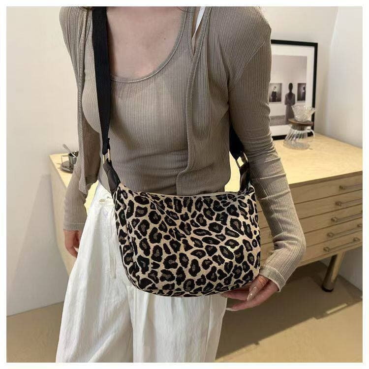 bolsa feminina Bolsa Nicho Design Retro moda estética 2024 novo estilo único moda Casual francês axilas bolinho saco bol