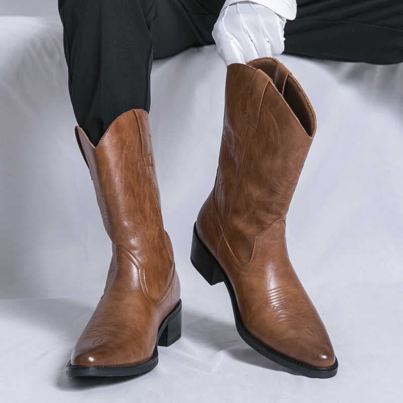 Botas de cano médio com boca em V masculinas Melade Brown Western Knight Botas de Cowboy bordadas com salto grosso ele