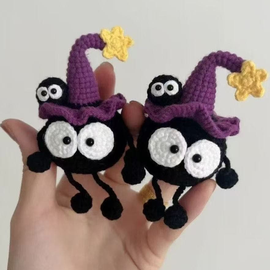 Chapéu mágico fofo de crochê de lã feito à mão para iniciantes Briquett preto pacote de Material diy chaveiro de boneca