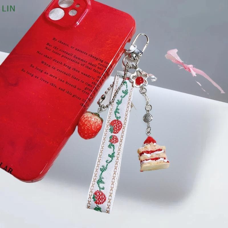 Bonito Bolo De Morango Curto Cordão Do Telefone Móvel Saco Pingente Para Mulheres Moda Versátil Chaveiro Bapa Decoração