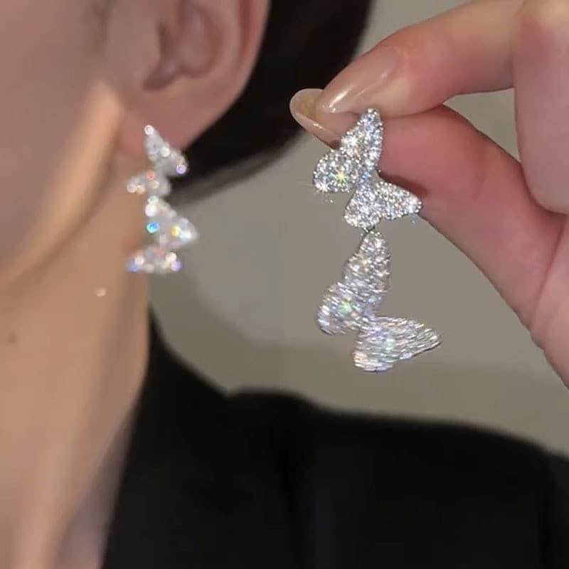 Agulha de prata diamante borboleta brincos requintado luz luxo moda brincos High-End personalidade elegante brincos nich