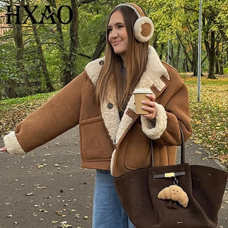 Jaqueta Curta de Camurça HXAO para Mulheres 2025, Jaqueta de Lã Teddy Dupla Face, Casaco Elegante de Manga Longa com Bot