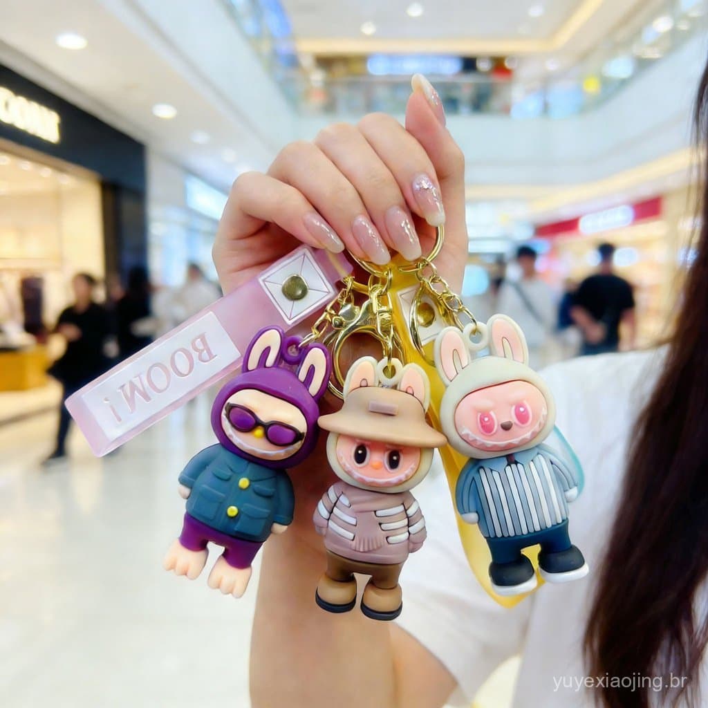 Chaveiro de Boneca Estilosa para Desfile de Moda, Boneca de Desenho Animado, Enfeite para Pendurar em Mochilas e Carros