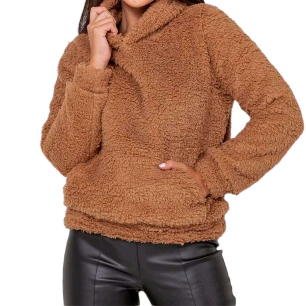 Casaco Teddy feminino de pelinho sherpac capuz e bolso ganguru