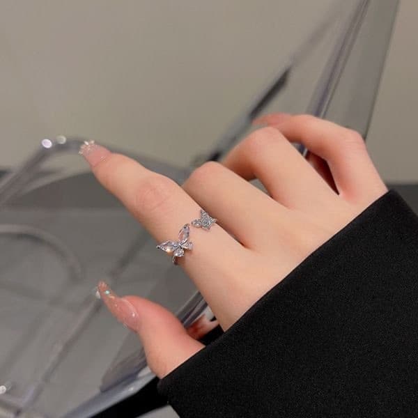 Gelo oxigênio fada borboleta anel aberto moda único anel feminino Design nicho luz luxo High-End luz luxo índice dedo an