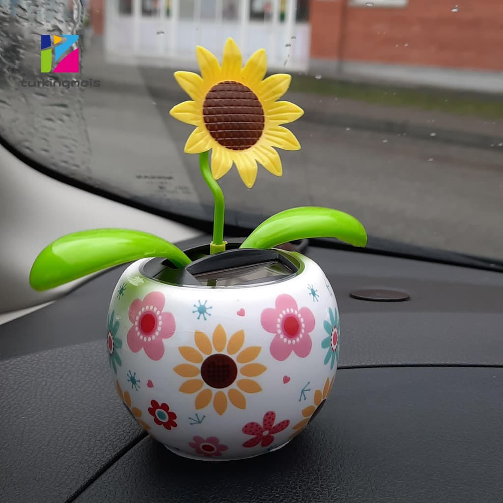 ZTUR_ Ornamento De Carro Com Balanço Automático , Energia Solar Vívida , Vários Estilos , Brinquedo Fidget , Decoração D
