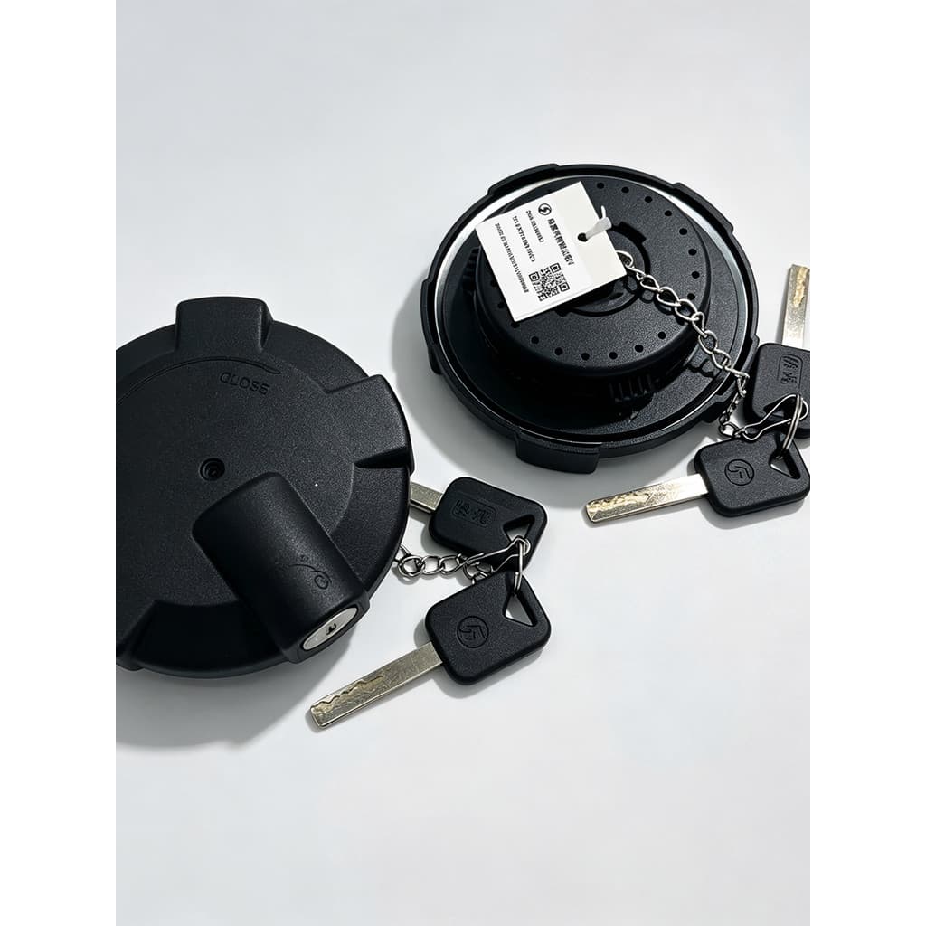 Adequado para Qianqi Delong F3000 novo M3000 tampa do tanque de combustível X3000 tanque de combustível com bloqueio cap
