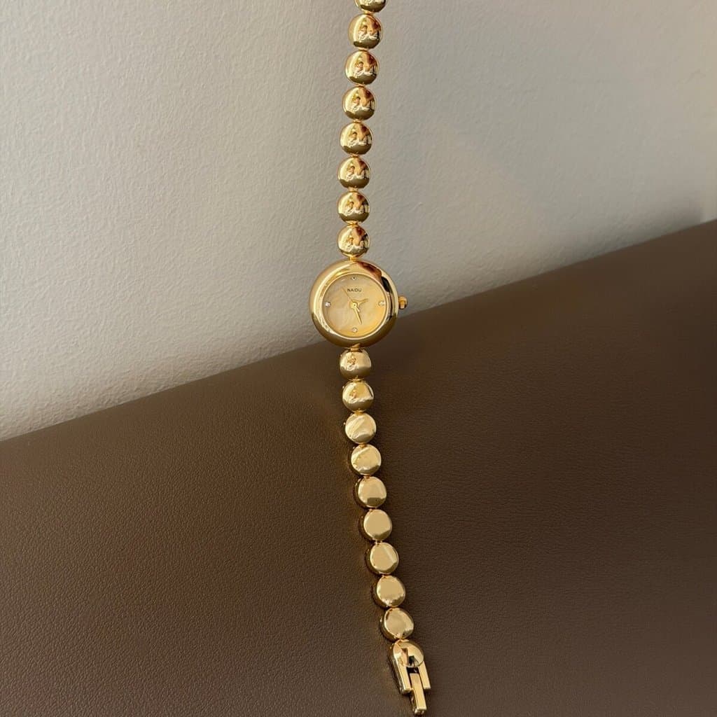 relogio feminino pequeno relogio feminino Estilo Medieval ervilhas douradas pulseira relógio feminino luz luxo moda nich