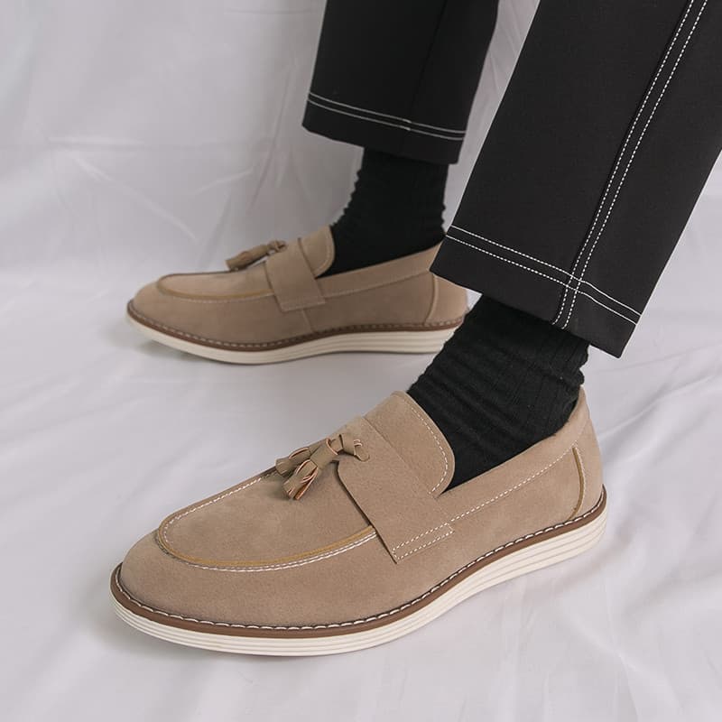 Estilo de dinheiro antigo ervilhas sapatos masculinos verão camurça britânica couro deslizamento-em borla mocassins preg