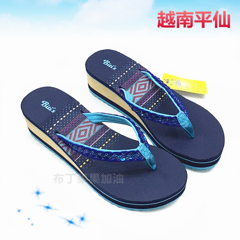 2026 novo estilo chinelos femininos verão exterior Wear All-Match vietnã Pingxian chinelos de salto médio praia San