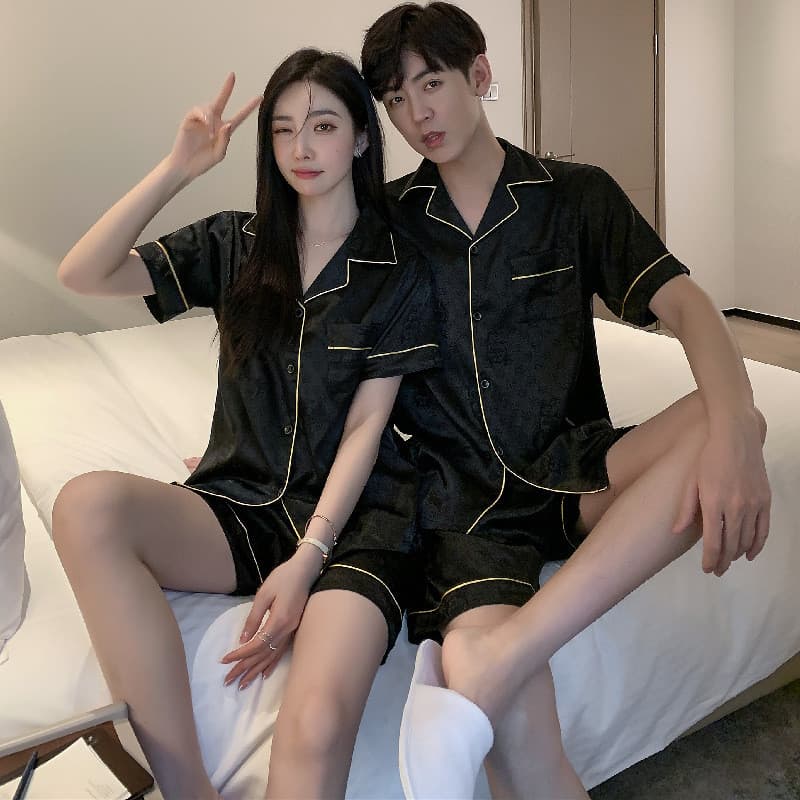 Casal pijamas verão de manga curta gelo seda estilo fino High-End sentimento tamanho grande Jacquard seda legal sentimen