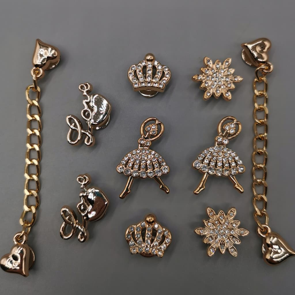 Pins \ Bottons para Babuche Dourada diversas decorações - Kit Com 10 para sandália Bailarina LOVEBALE