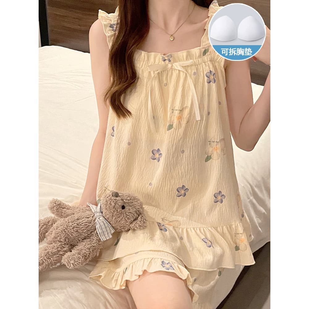 Pijamas femininos 2026 novo estilo verão estilo fino com almofada no peito doce flor Suspender Shorts estilo verão conju