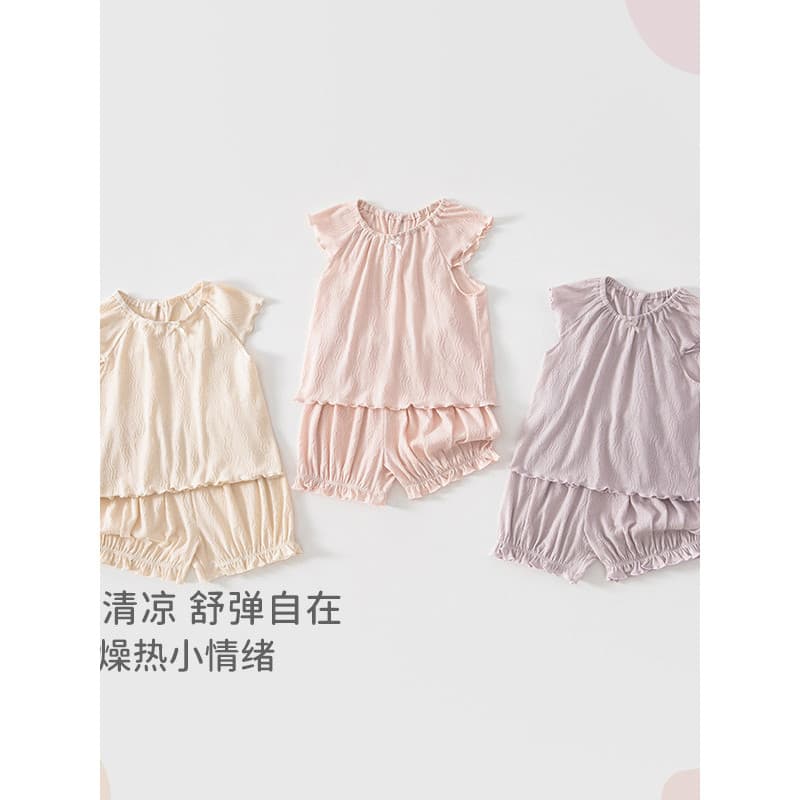 Bebê menina Shorts de manga curta conjunto verão fino bonito Outing roupas bebê voando manga Jacquard doce terno de duas
