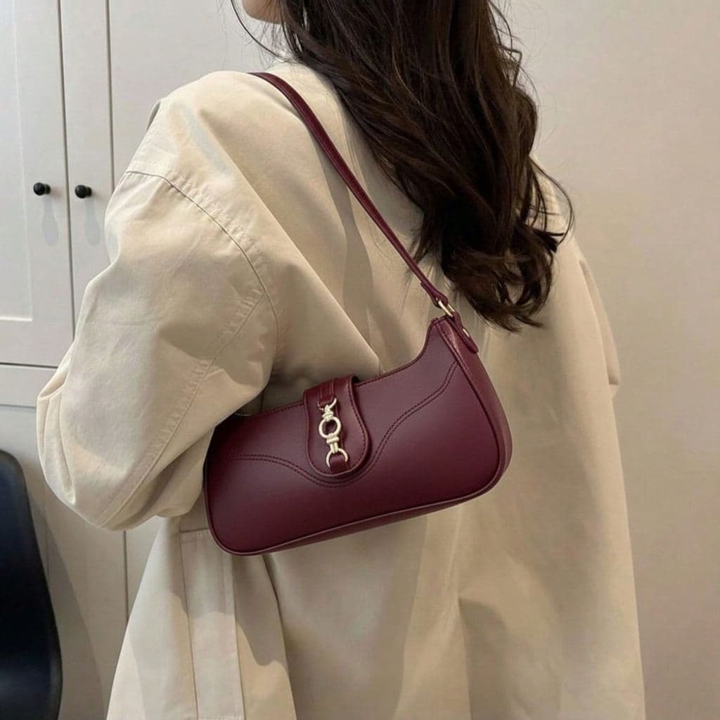 Bolsa Feminina Baguete moderna alça de ombro com detalhes dourados